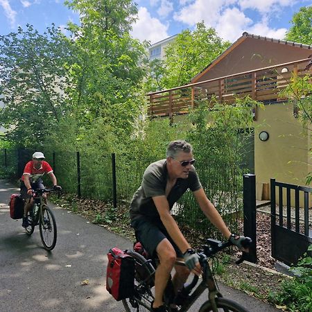Gite-Appart Com' "Des Cimes Et Jardin" Illkirch-Graffenstaden Eksteriør billede